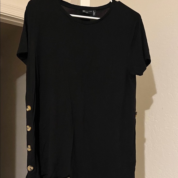 ASOS Maternity Black Tee with Side Buttons size 4 - preloved - Picture 1 of 5